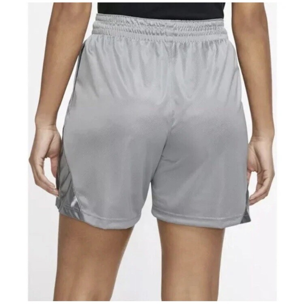 Nike® (WOMEN'S MEDIUM) Dri-FIT™ ISoFly Basketball Shorts in Particle Grey - Picture 4 of 6